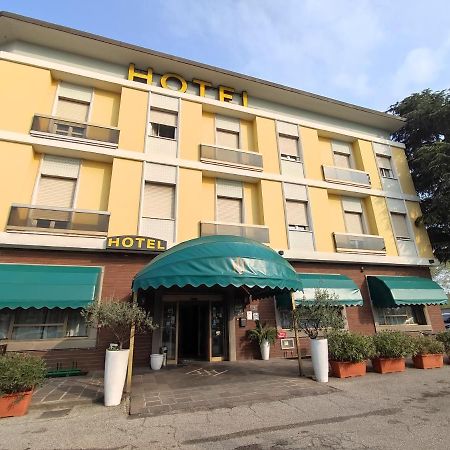 Hotel Industria Bréscia Exterior foto